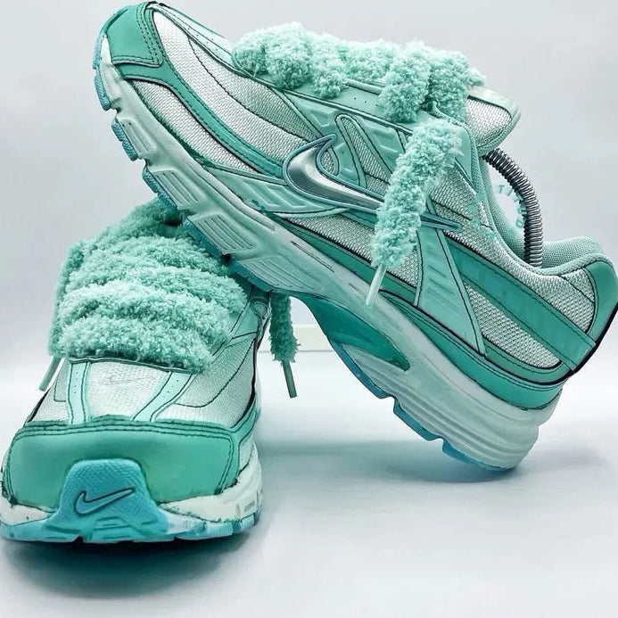 Nike Sneakers - Mint/Teal with Fluffy Laces