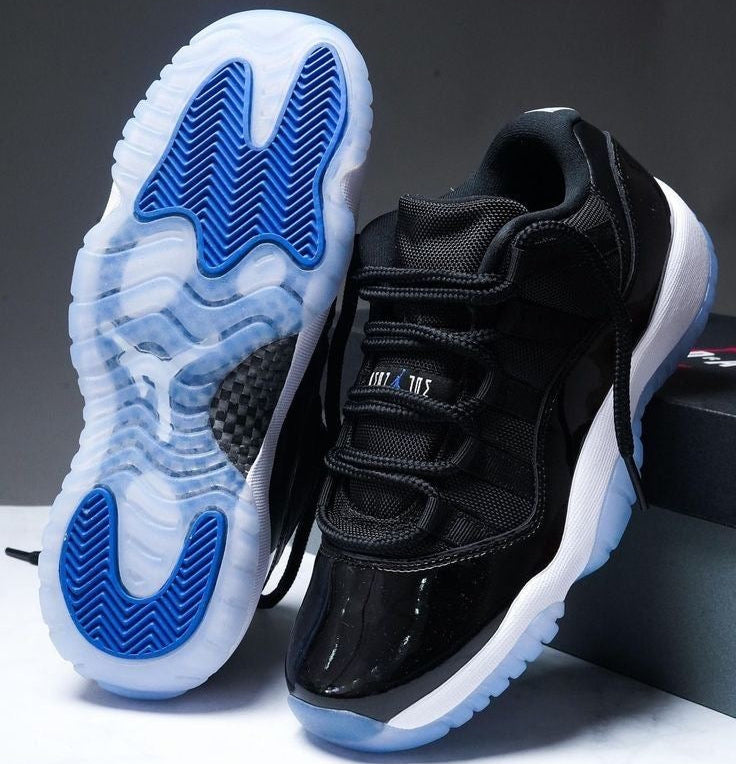 Air Jordan 11 Retro Low "Space Jam"