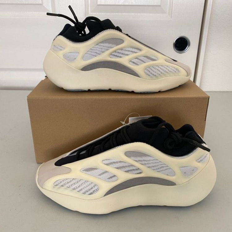 Adidas Yeezy 700 V3 Azael