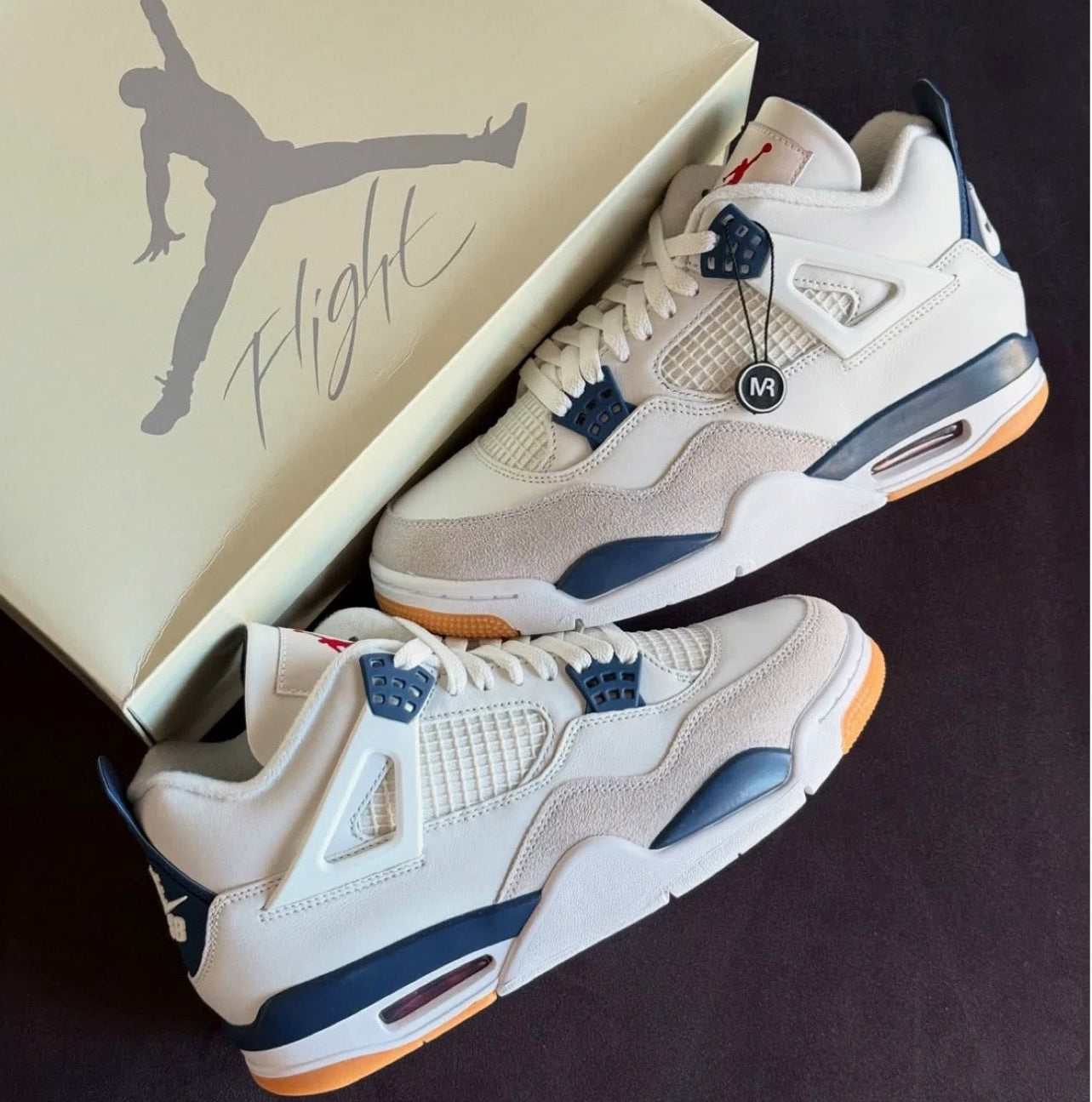 Air Jordan 4 Retro
