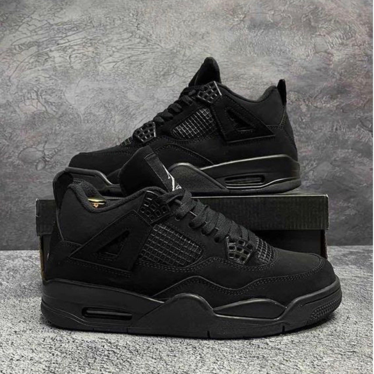 Air Jordan 4 Retro "Black Cat"